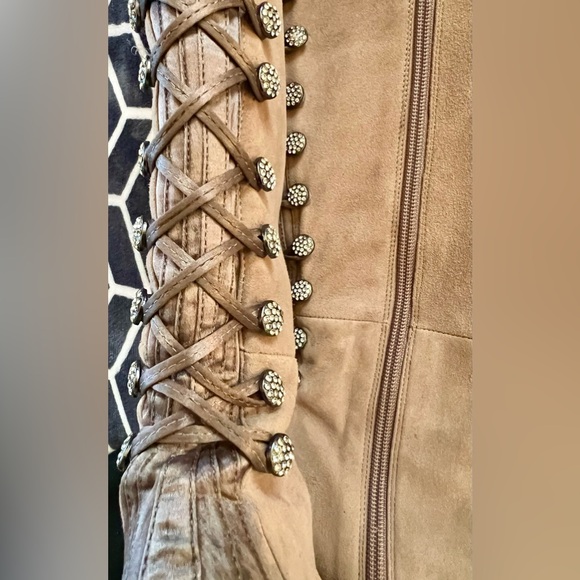 NWOT BOURNE BOOTS UK Designer Bejeweled Lace Up Satin & Suede Tan Sz EU37, US6.5 - Picture 12 of 15